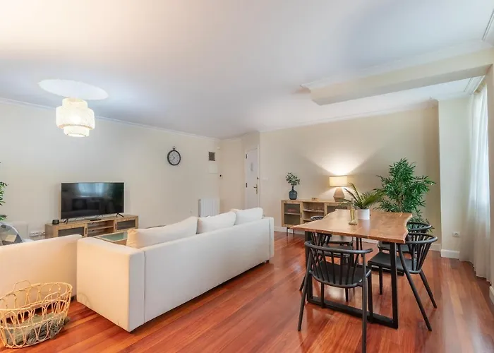 Apartman Akomodat En En El Centro De Con Parking