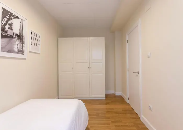 Apartman Akomodat En En El Centro De Con Parking