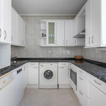 Apartamento Akomodat En En El Centro De Con Parking