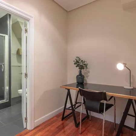Apartamento Akomodat En En El Centro De Con Parking Bilbau