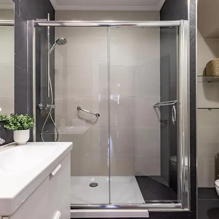 Akomodat En En El Centro De Con Parking * 毕尔巴鄂