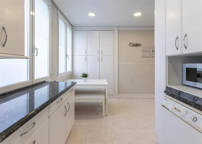 Akomodat En En El Centro De Con Parking Bilbao