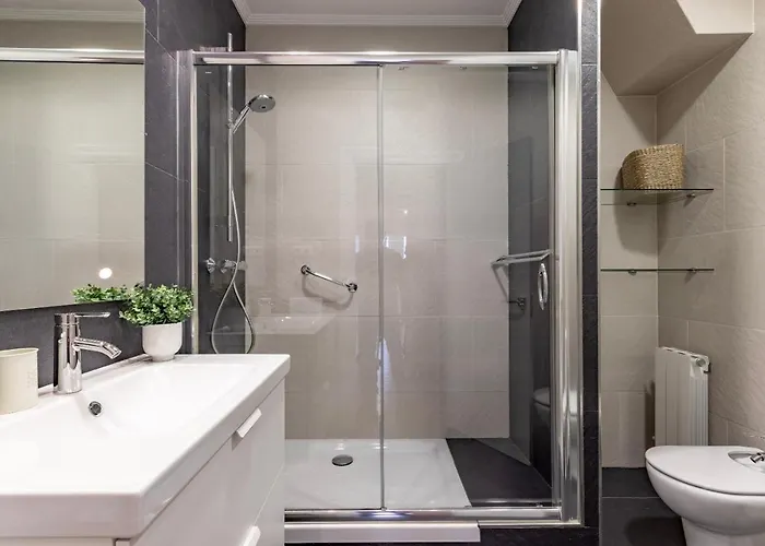 Akomodat En En El Centro De Con Parking * Більбао