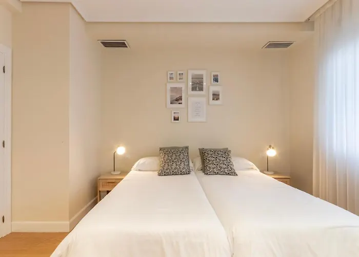 Akomodat En En El Centro De Con Parking * Більбао